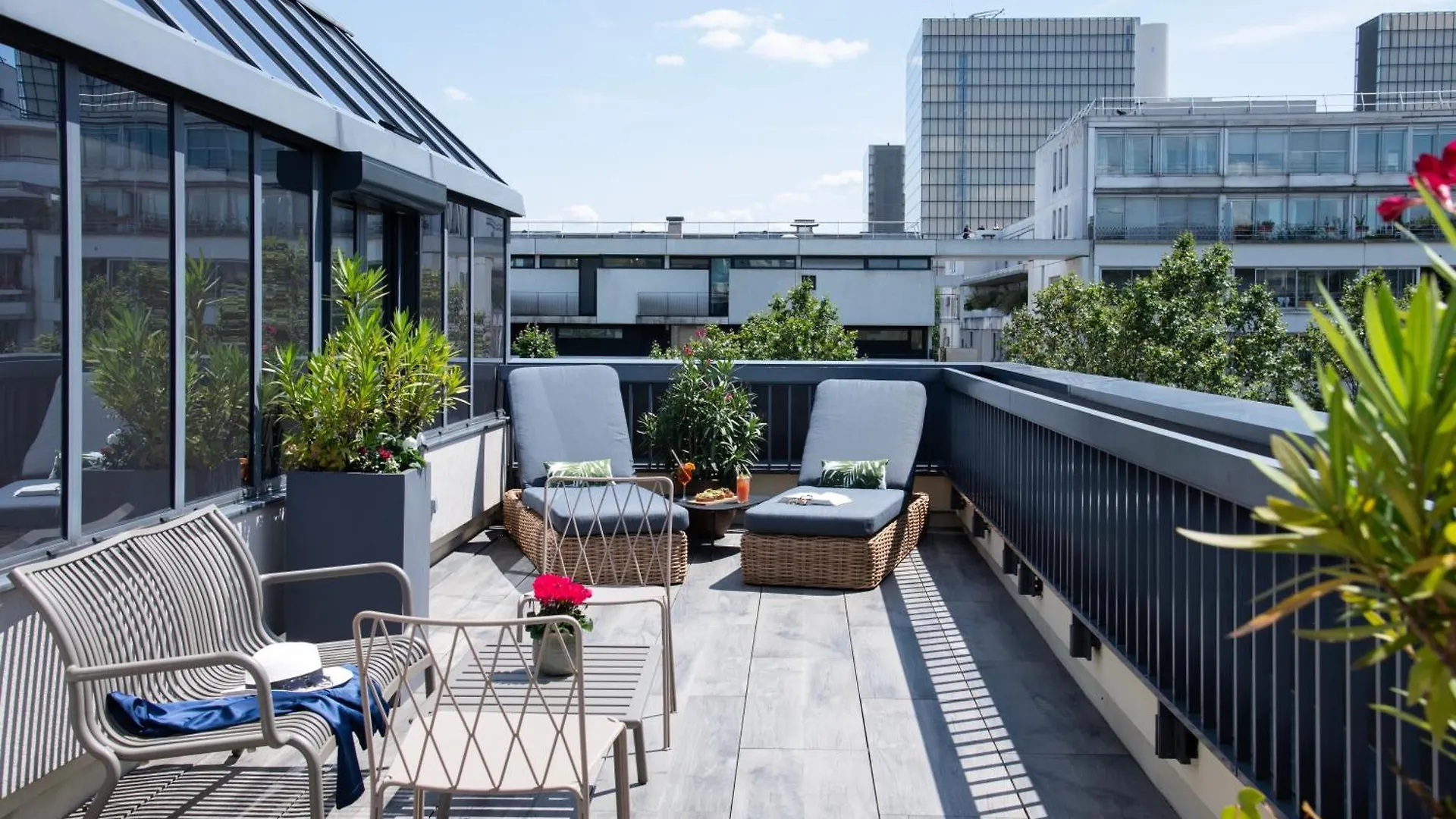Hotel Mercure Paris Bercy Bibliotheque