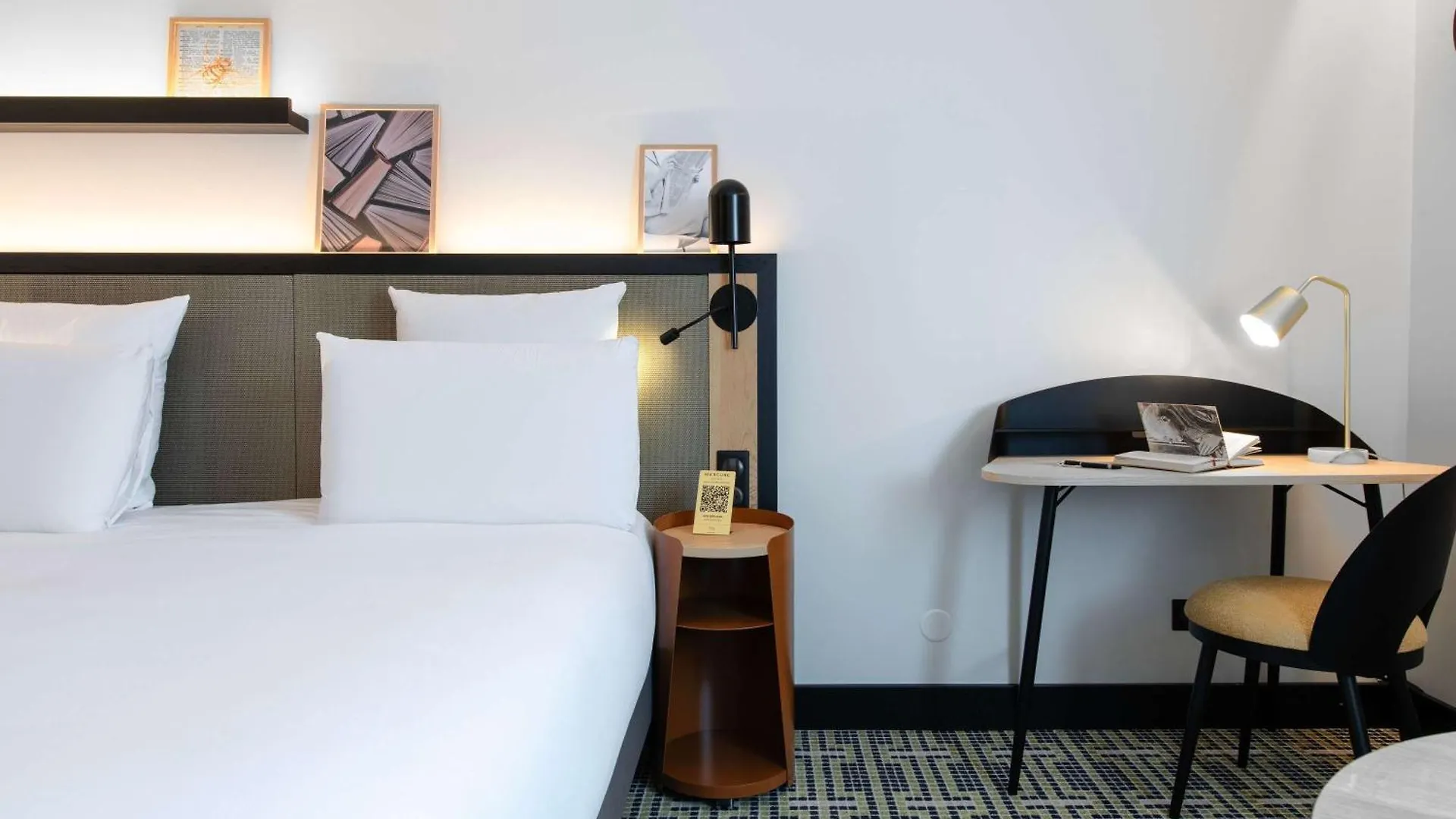 Szálloda Mercure Paris Bercy Bibliotheque