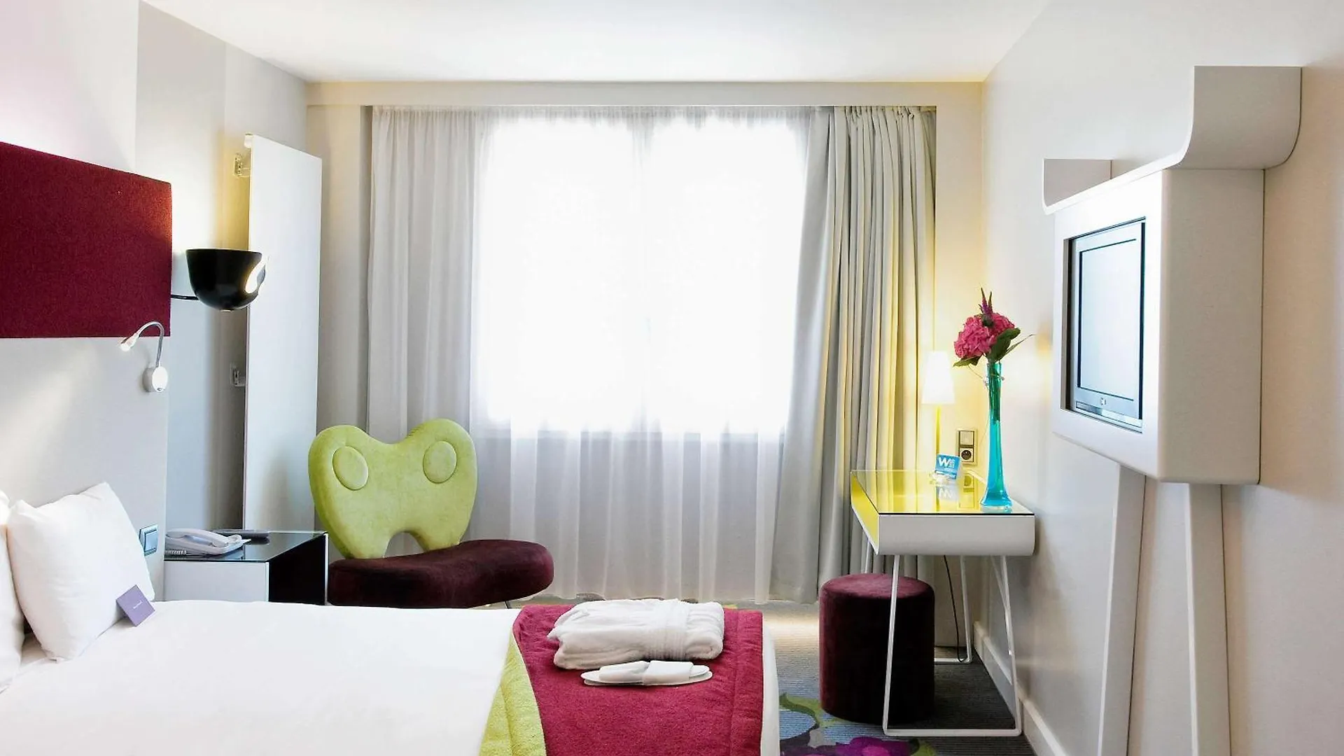 Mercure Paris Bercy Bibliotheque Szálloda