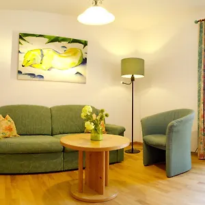 https://aparthotel-alpenpark.com-bavaria.com