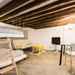 Appartement Charming 20m² Near Le Marais
