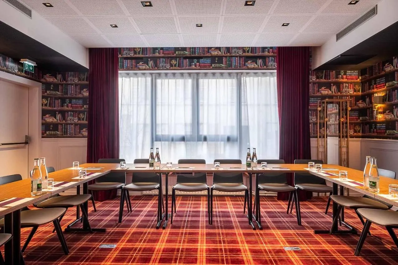 Mercure Paris Bercy Bibliotheque