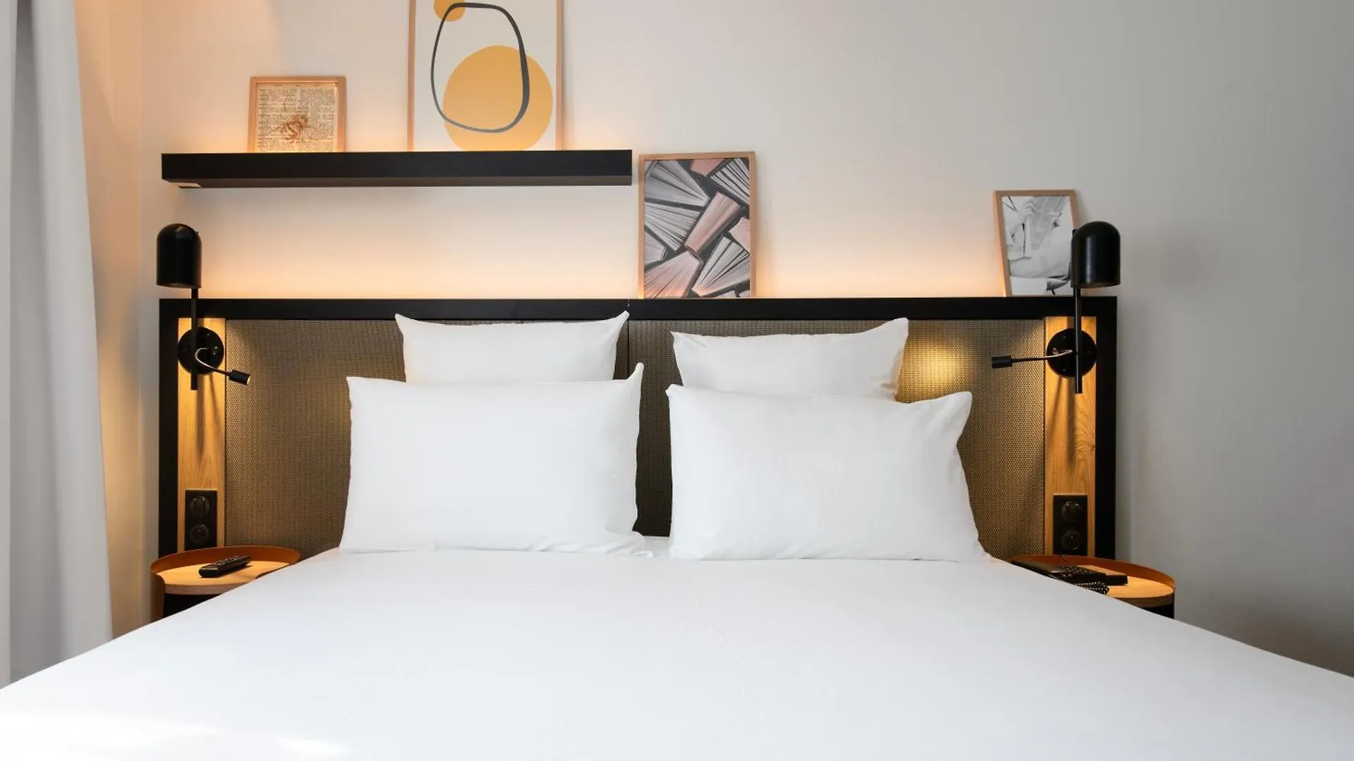Otel Mercure Paris Bercy Bibliotheque