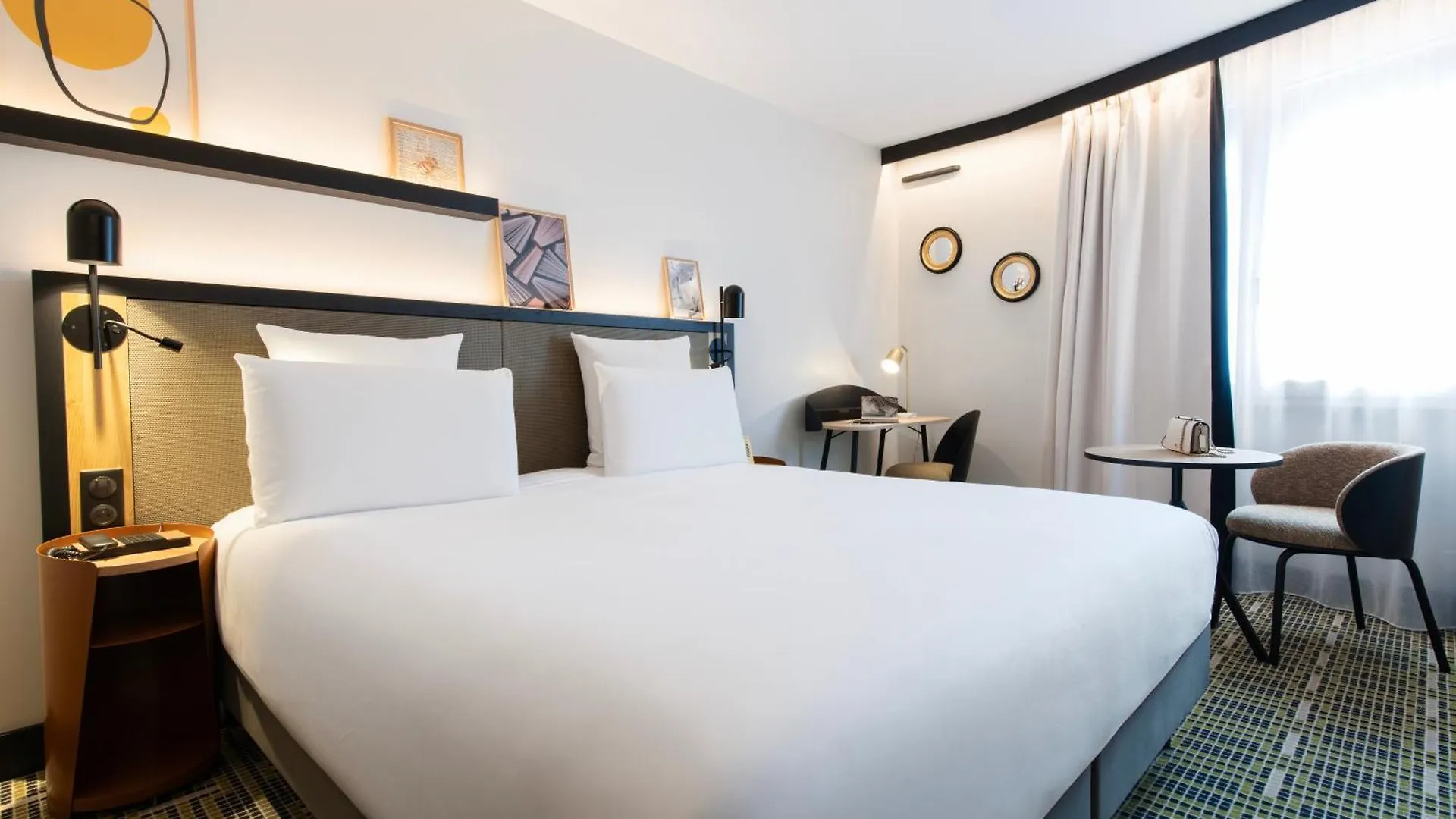 Mercure Paris Bercy Bibliotheque France